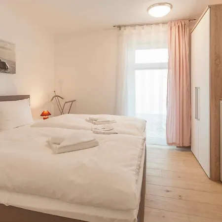 דירה Louisa Moewe *