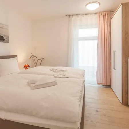 Louisa Moewe Apartamento Sellin (Rugen)